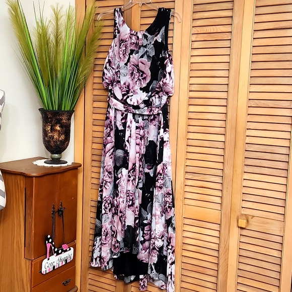 Ashley Stewart Plus Size Maxi Chiffon Floral Hi-Lo Hem Dress - Picture 4 of 16